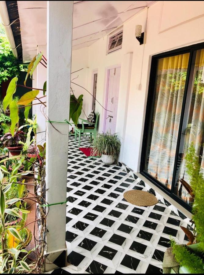 The Bhowmick'S Bungalow Tezpur Exterior photo